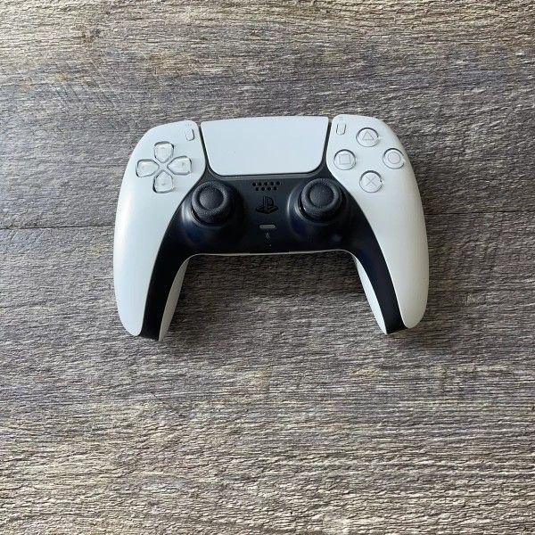 PlayStation 5 Controller 100% Authentic