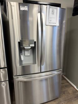 LG 36” 27cu.ft French Door Smart Refrigerator Take It Home Today $0 Initial Payment READ DESCRIPTION PLEASE
