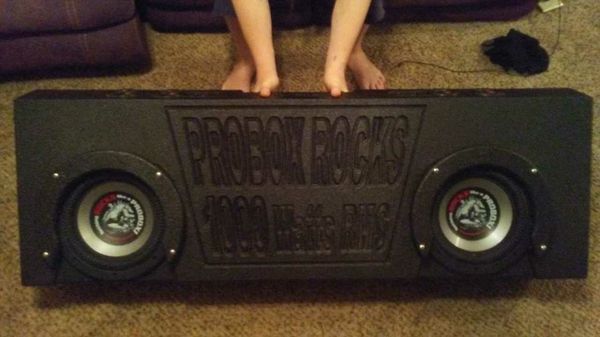 2 10" PROBOX Subwoofers! In a ported PROBOX ROCKS 1000 Watts RMS box! for Sale in Corsicana, TX