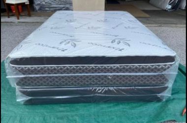 Queen mattress pillowtap
