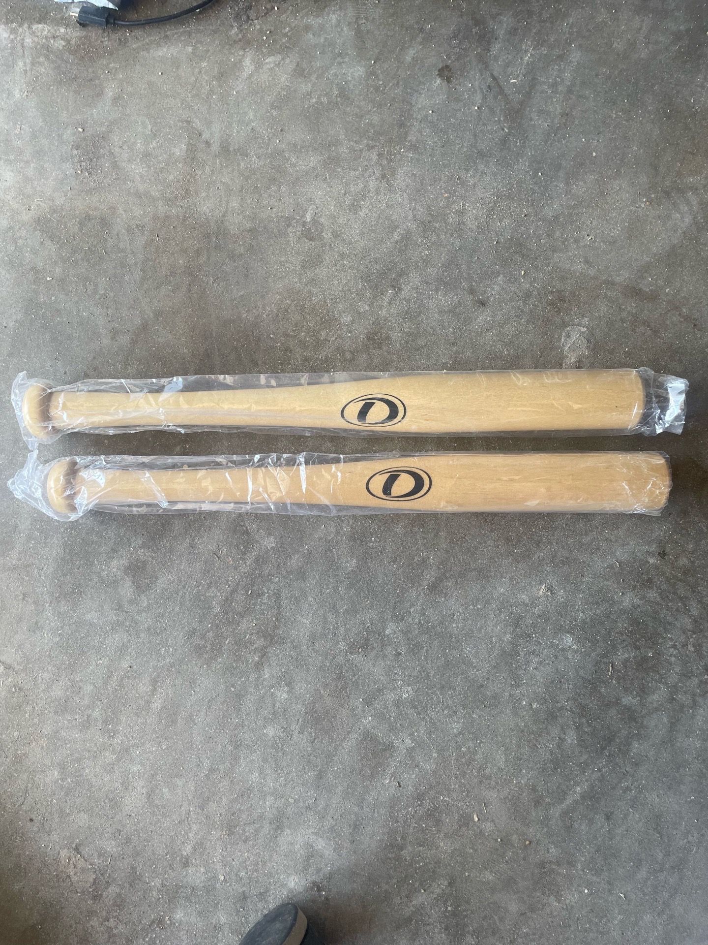2 Mini Beater Baseball Bats