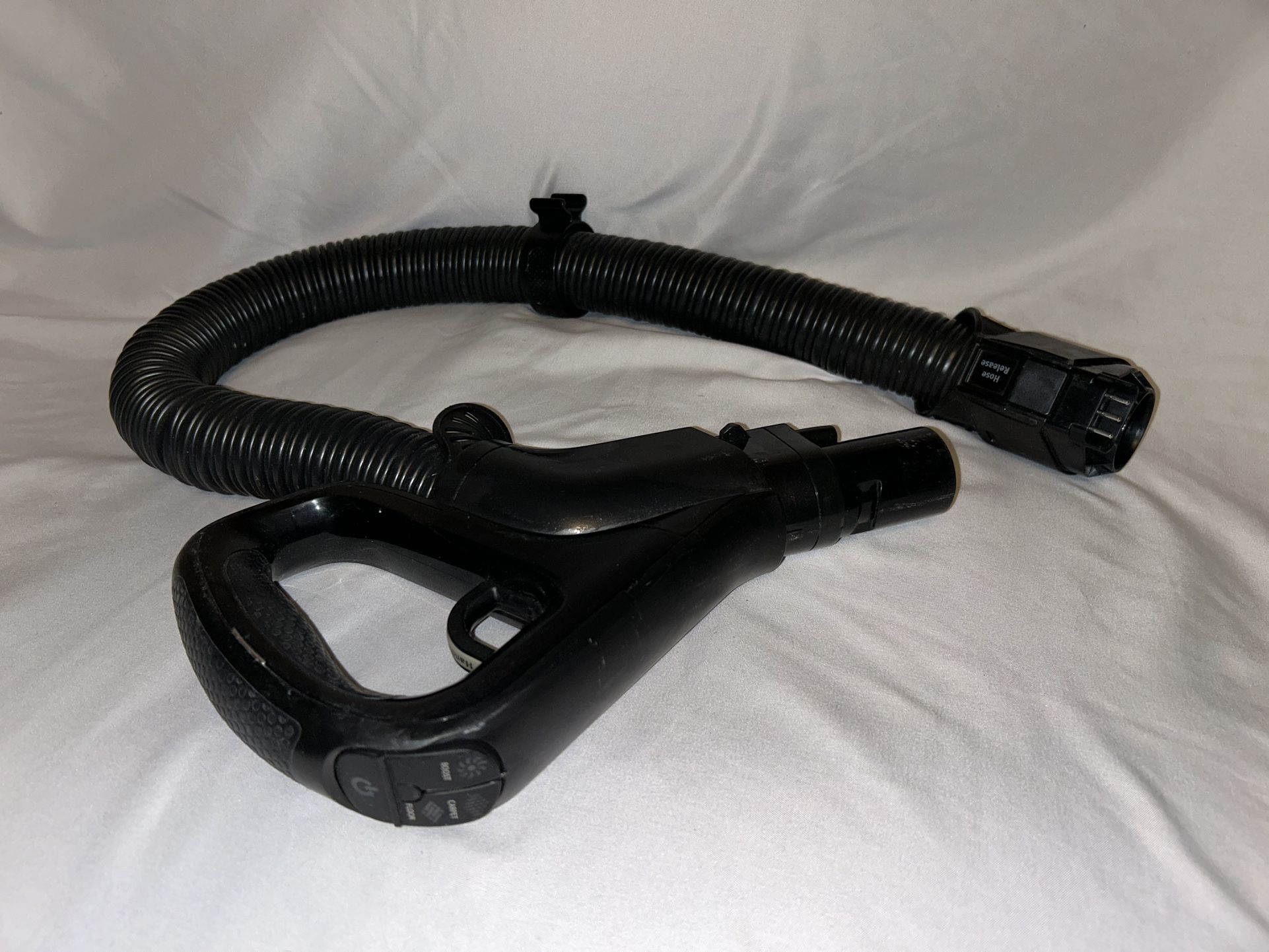 Shark Vacuum Handle With Hose IC160 IC162 ION P50 OEM - Part 493FFJ160 Genuine