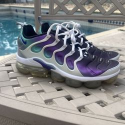 Nike Air VaporMax Plus “Grape”