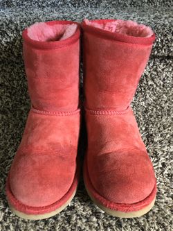 Ugg boots size 2
