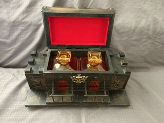 Vintage S Sper Bijou Medieval Castle Decanter Bar Set