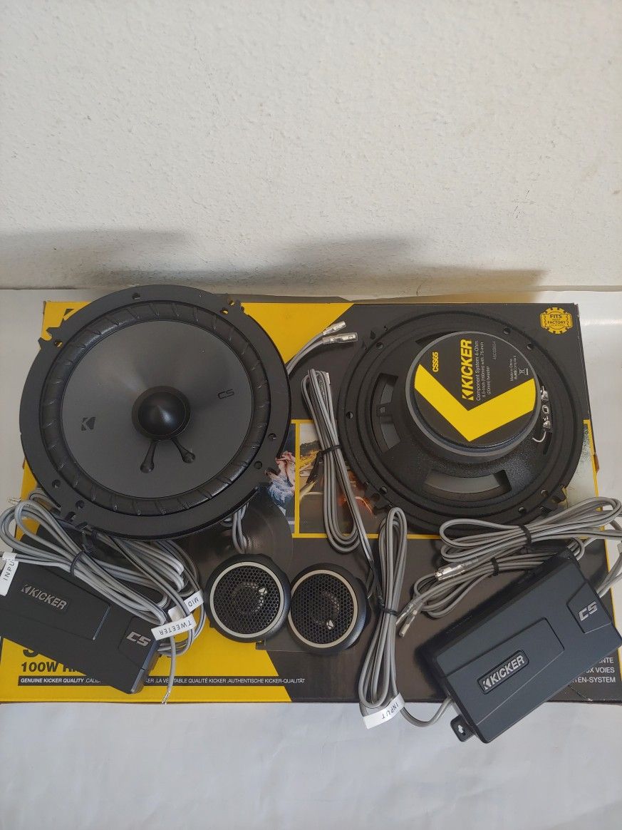 KICKER 1 PAIR 6.5" 300 WATTS COMPONENT SET WITH CROSSOVER CAR SPEAKER ( BRAND NEW PRICE IS LOWEST INSTALL NOT AVAILABLE )