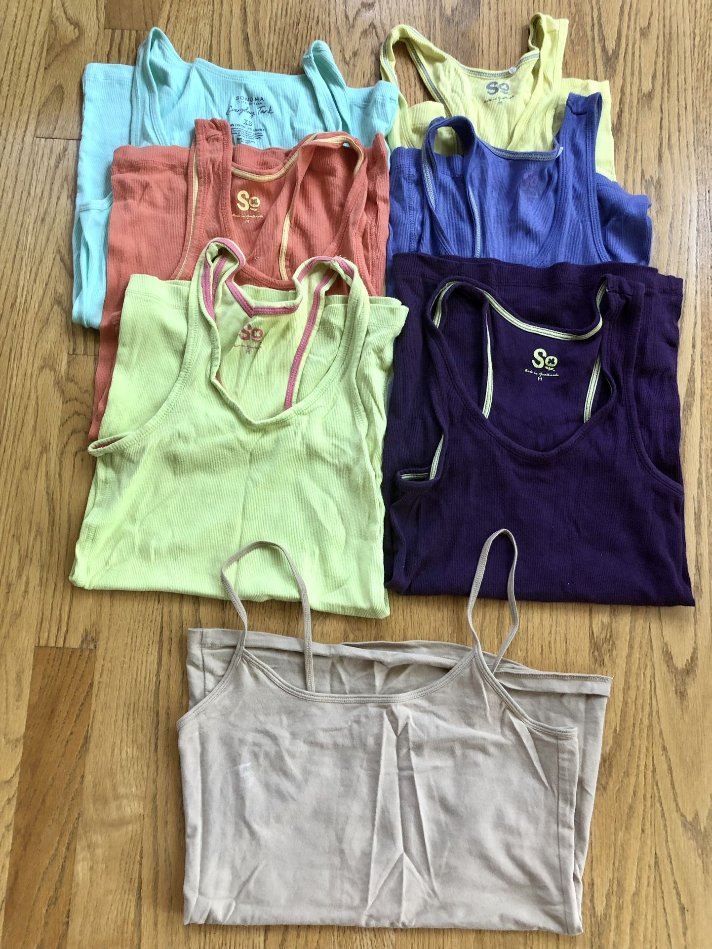 Jr. Tank Tops Lot Sizes M