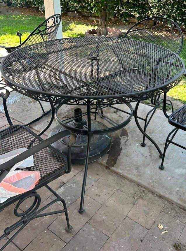 36 patio table with umbrella hole Palms Outdoor HDPE 36" Square Patio Dining Table with Umbrella Hole