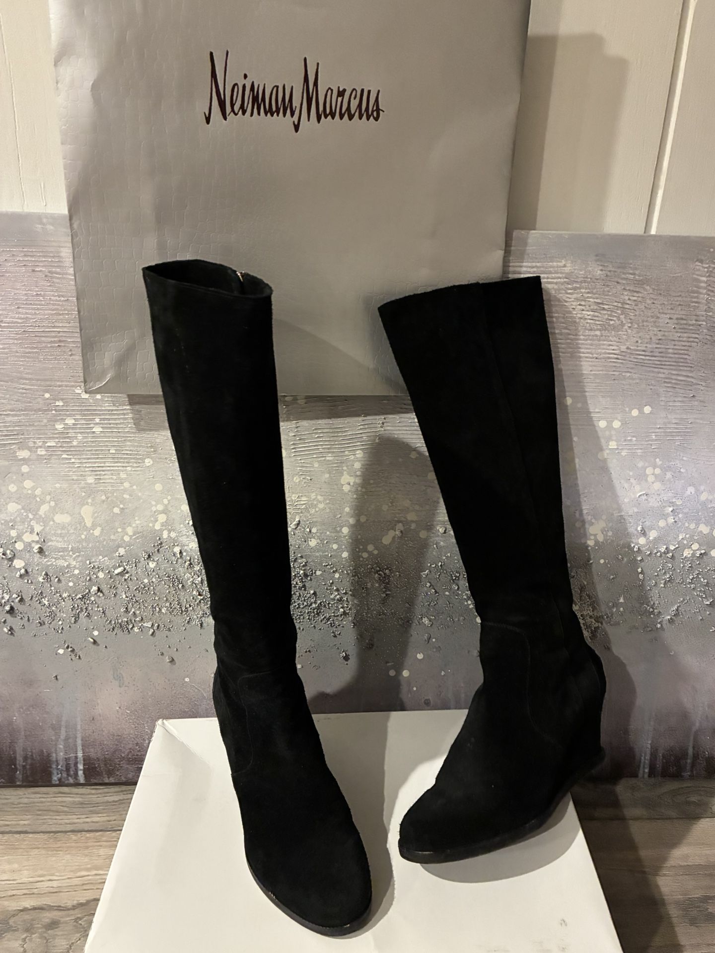 🖤 FENDI Tall Black Leather Boots Size 40 EU, Authentic Fendi Zip Up Tall Suede Black Boots