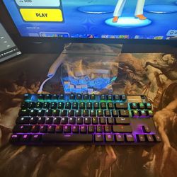 SteelSeries Apex Pro TKL (2023) w/ extra white keycaps