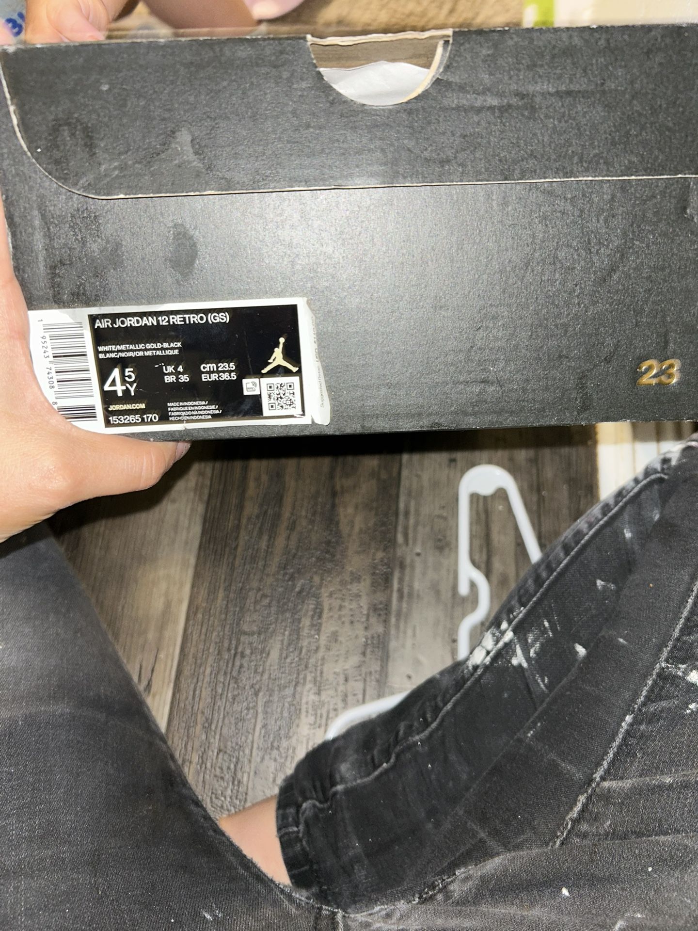 Jordan 12 Retro