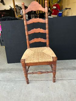 Vintage whicker chair