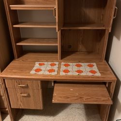 Desk with hutch