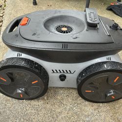 Free Amuboat Automatic Pool Cleaner