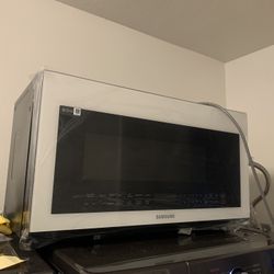 Microwave White Glass 