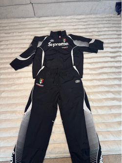 💥Supreme x Umbro Track suit
