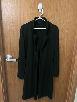 Cardigan Medium - Very Nice Long Sisley Black Knit Button-Up. In Good Condition & Comes from a Smoke Free & Pet Free Environment !!