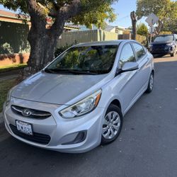2015 Hyundai Accent