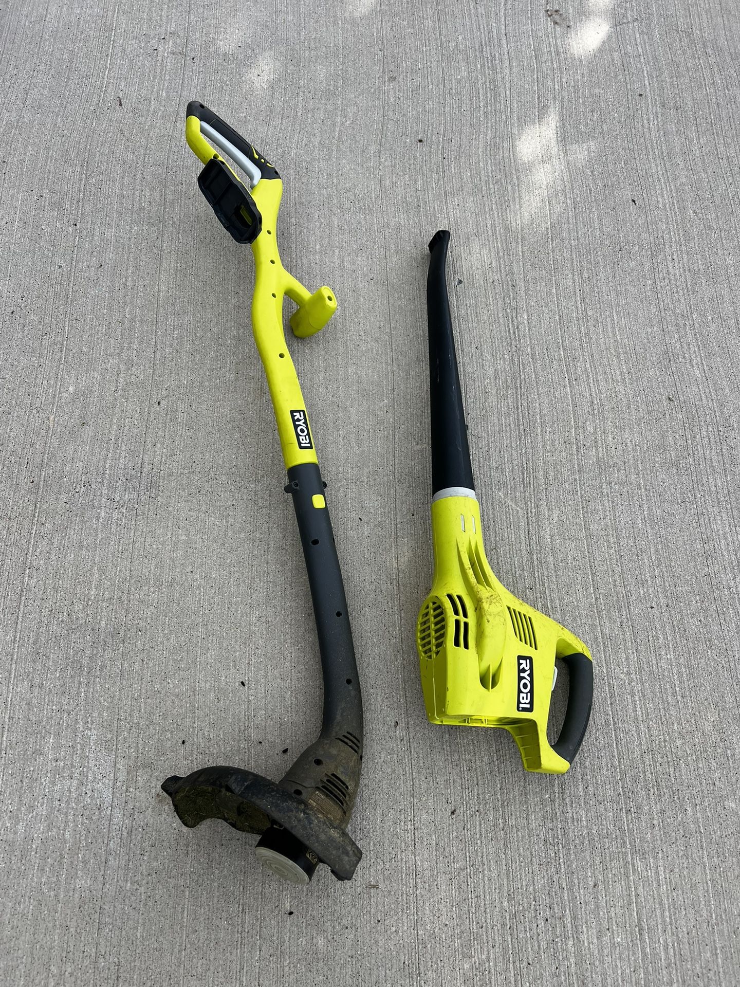 Ryobi Weed Trimmer And Leaf Blower
