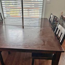 Dinning Table