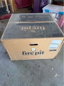 Tiki Brand Fire Pit with screen top NIB