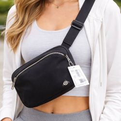 Authentic Lululemon City Adventurer Crossbody – Black – Brand New with Tags