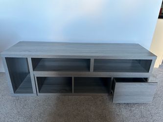 Grey Extendable TV Stand