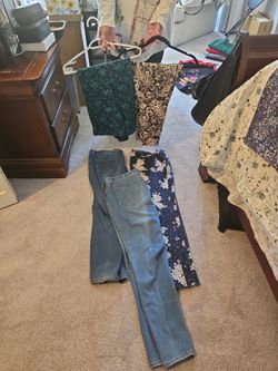 Women's Clothing Bundle – Jeans, Tops & Pants