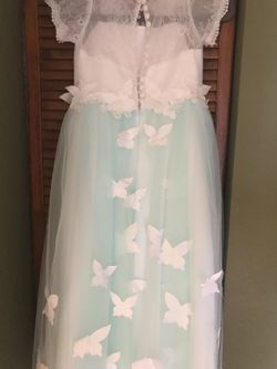 Girl dress size 9