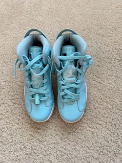 Air Jordan 6 Retro Teal Blue Sneakers