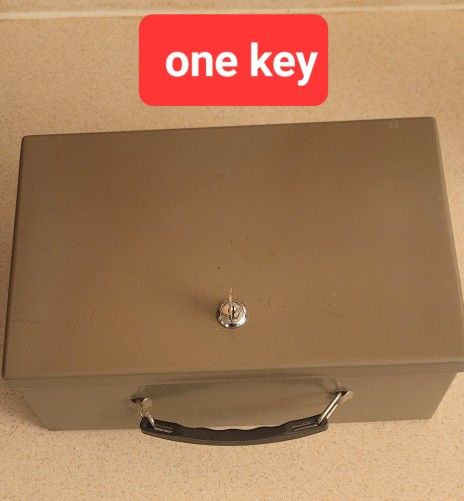 Heavy Metal Strong Box /Lockbox Safe with Handle/ Tan