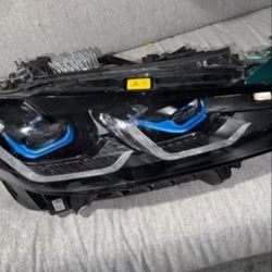 G 80 M3 Passenger Side Headlight 