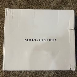 🔥Brand Marc Fisher Knee High  Boots 🔥🔥🔥Retail 80 Going For 50
