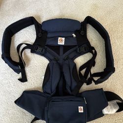 ErgoBaby 360 Omni Cool Carrier Navy/black