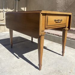 Vintage Solid Maple Drop Leaf Side Or End Table 