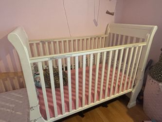 Pottery barn crib