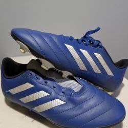  Adidas Soccer Shoes  Size 5