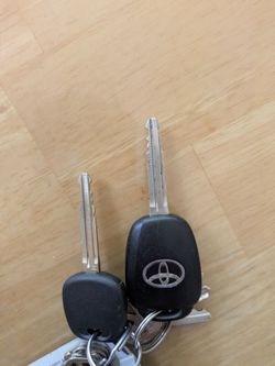 2018 Toyota RAV4 key need programming