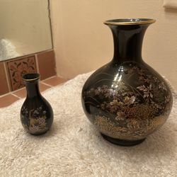 Black Porcelain Vase Set From Japan