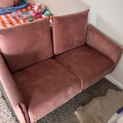 Muave Loveseat 