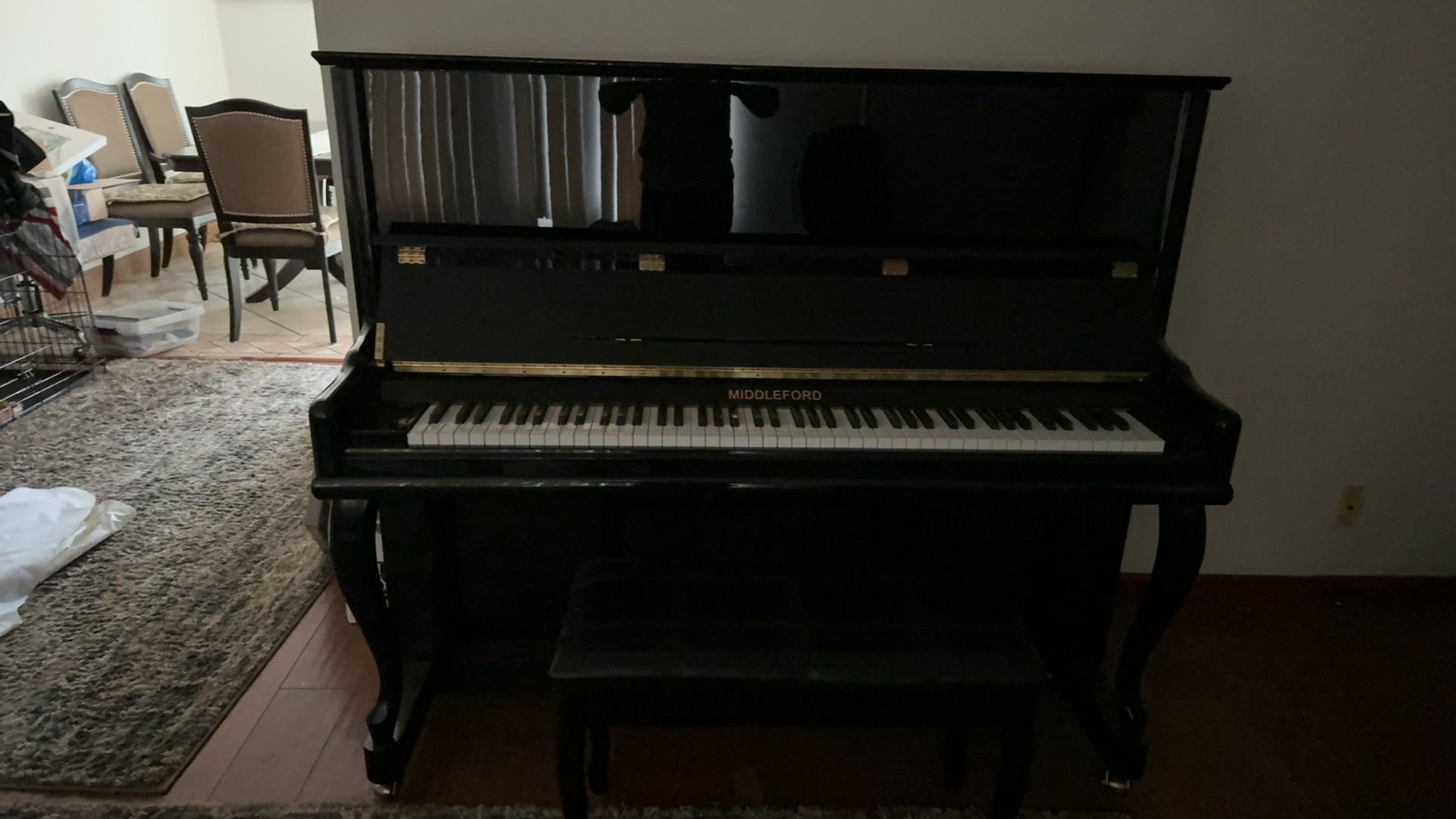 Middleford Piano