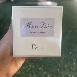 Miss Dior 🛍️✅