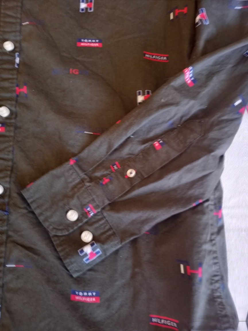 Tommy Hilfiger Monogram Slim Fit Long Sleeve Shirt Nwot Size Medium