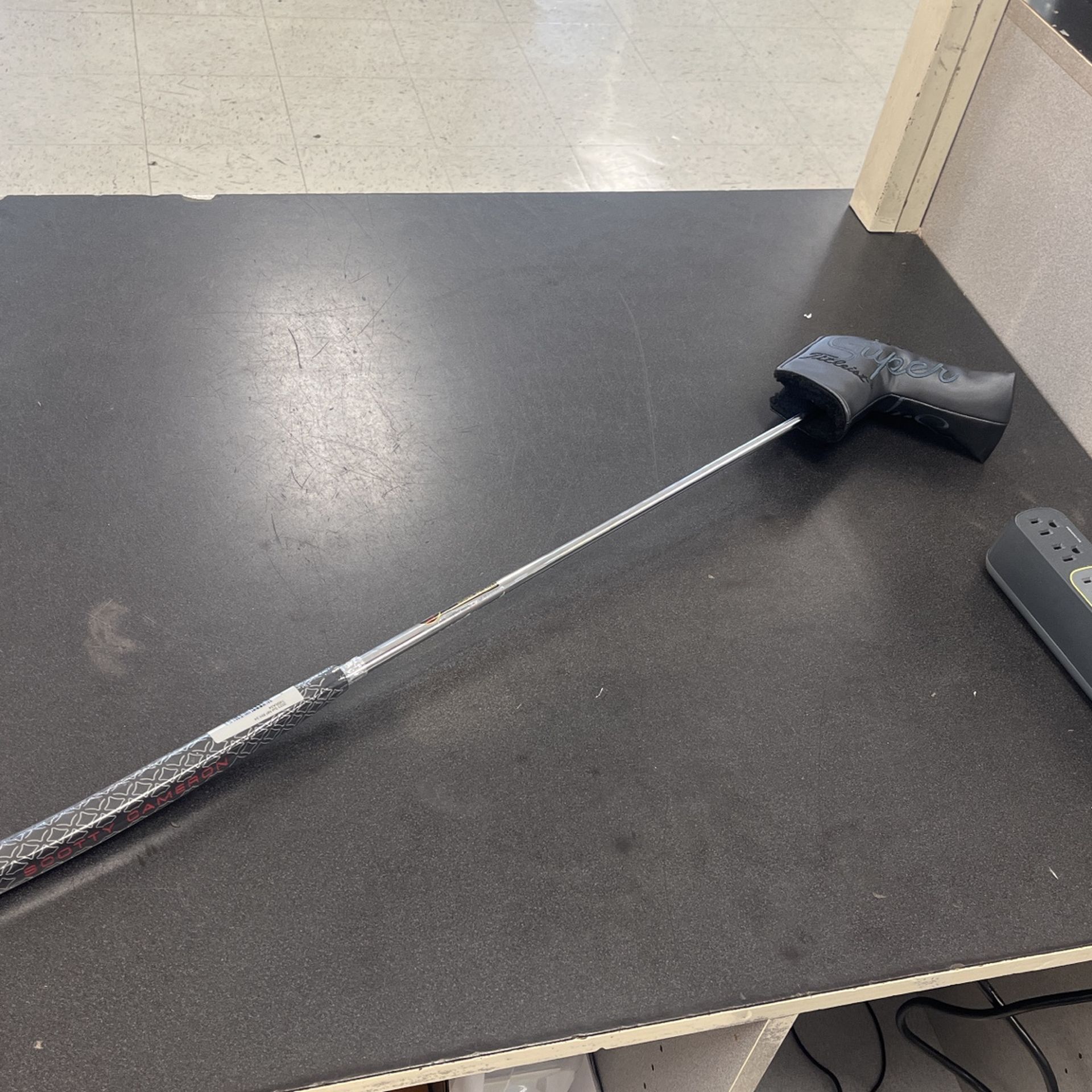 Titleist Scotty Cameron Super Select Newport As q