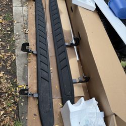 Crew Cab Assist Steps in Black Chevy Silverado 1500 Or GMC Sierra 1500 Crew Cab Running Boards Side Steps Basically New