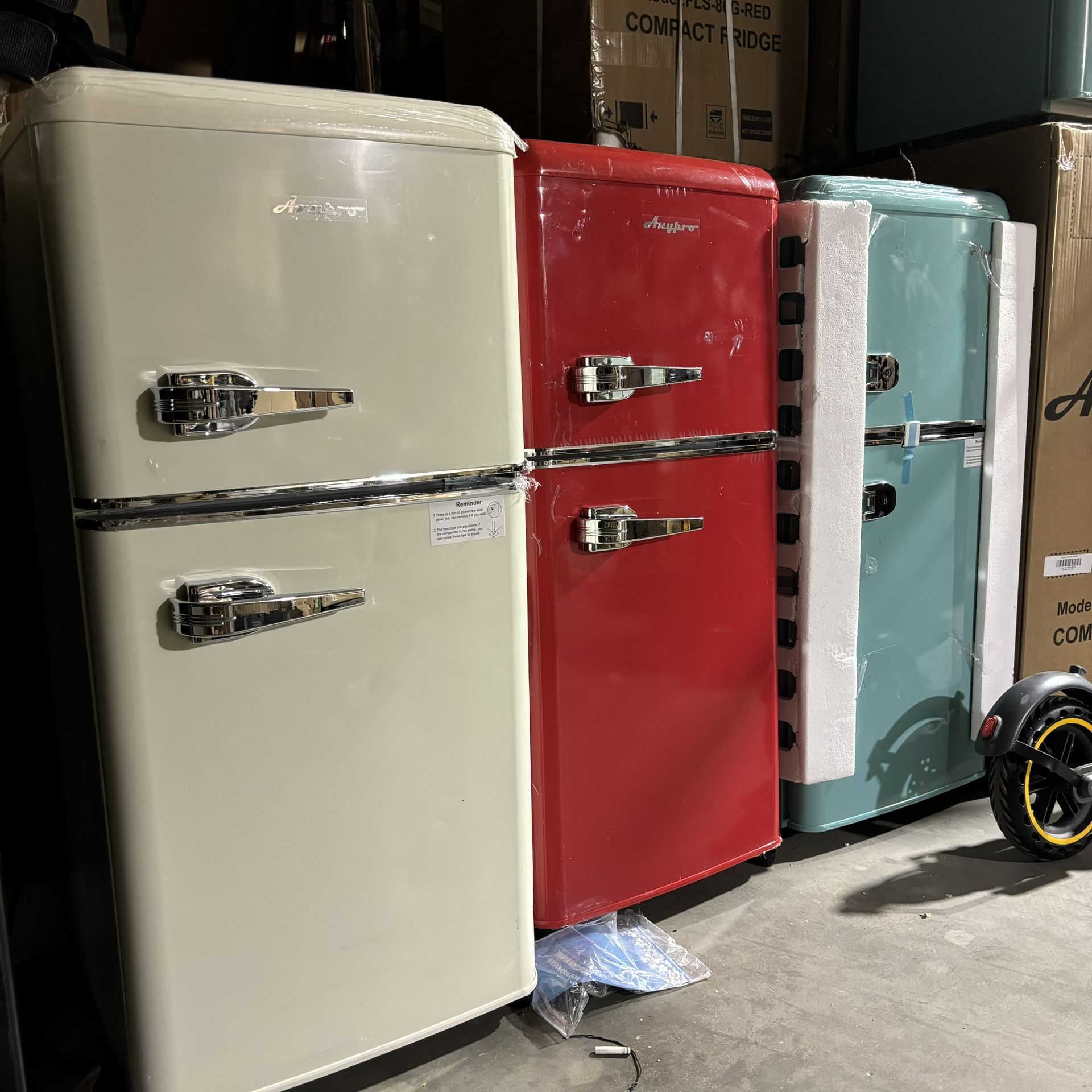 brand new 3.5 Cu.Ft Compact Refrigerator Mini Fridge with Freezer, Retro Double Door Small Fridge