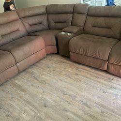 Recliner couches