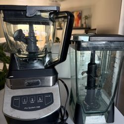 Ninja Pro 1100 Blender 