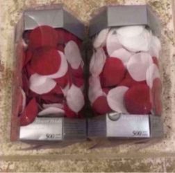 Red and White Flower Petals – 2 Boxes of 500