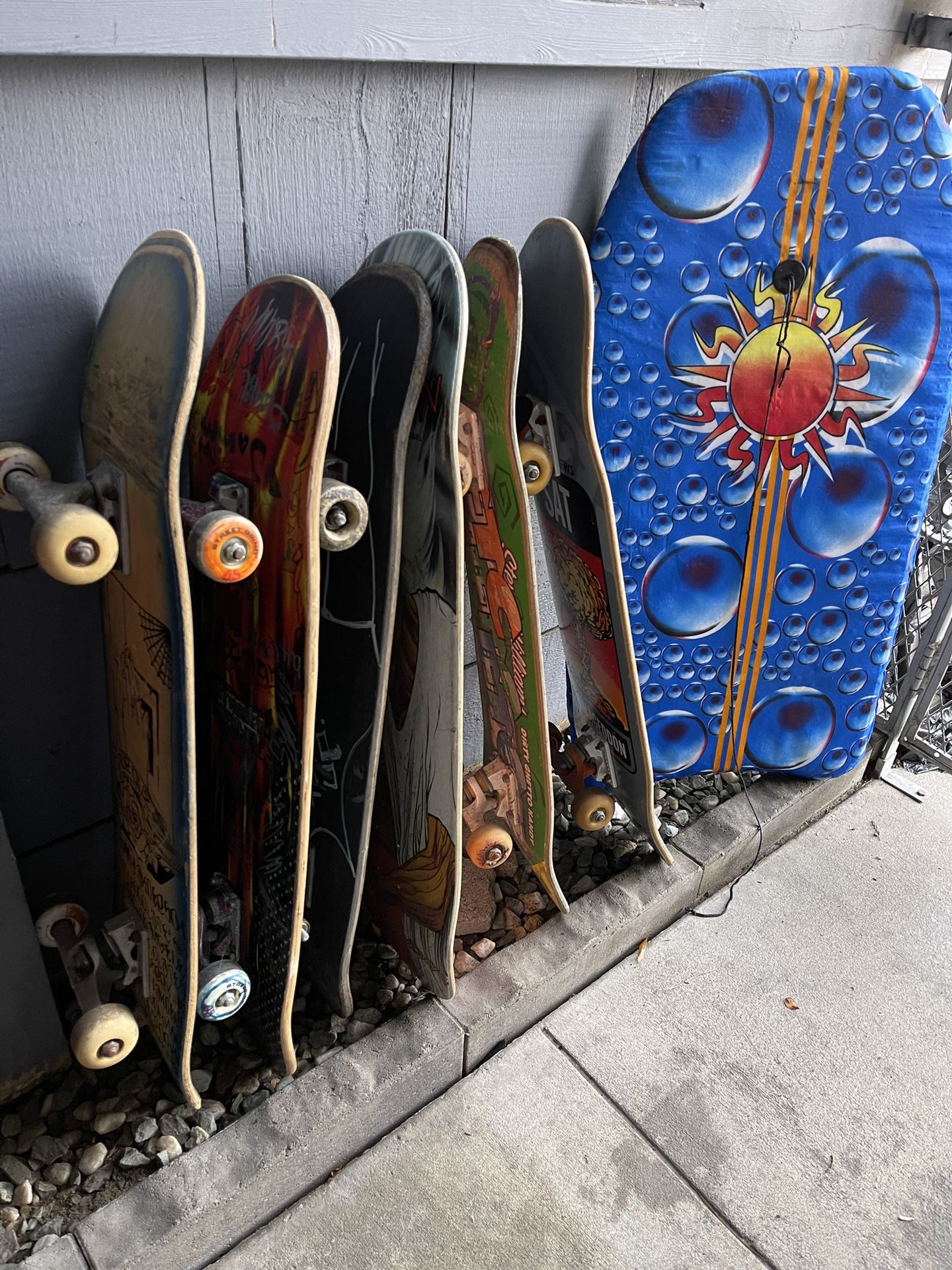 6 Skateboards & Boogey Board